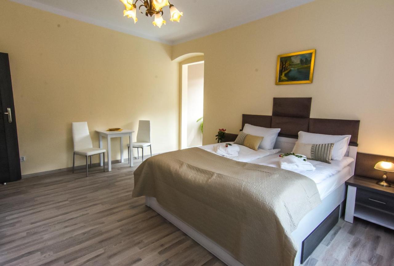 Apartamenty Izerskie - Ul. Wczasowa 8 Swieradow-Zdroj Exterior photo